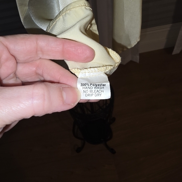 San Andre Vintage Elegant Cream Women's Top Small GUC - Picture 3 of 7